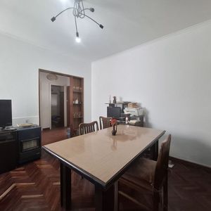 Venta Apartamento Con Renta De 2 Dormitorios En Malvin