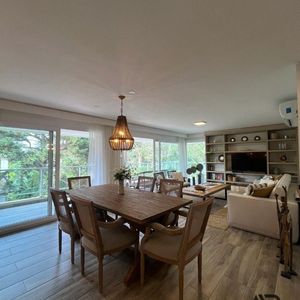 Venta Apartamento 3 Dormitorios En Rincón Del Indio, Punta Del Este.