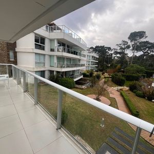 Apartamento En Venta Playa Mansa Punta Del Este