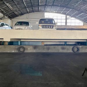 Cómoda Cochera En Ciudad Vieja A Metros De Teatro Solis