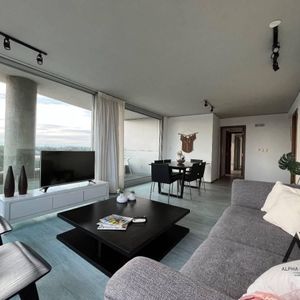 Venta De Apartamento De 2 Dormitorios 2 Baños Y Garaje En Carrasco