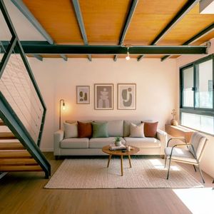 Venta Apartamento Duplex De 1 Dormitorio A Estrenar En Ciudad Vieja.