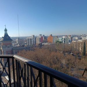Venta Apartamento 7 Dormitorios Y 3 Baños En Cordón