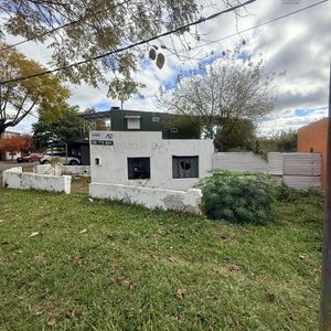 Venta Excelente Casa Barrio Zorrilla En Artigas Para Reciclar.