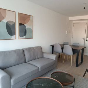 Oportunidad Venta Apartamento De 2 Dormitorios En Tres Cruces 50% Resto En Cuota