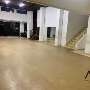 Venta Local En Centro 300 M2 Renta Anual 20.000 Dolares Inversores!!