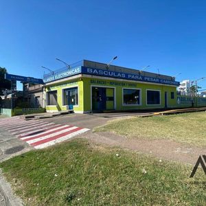 Local Comercial En Venta Ubicado En Mercado Modelo