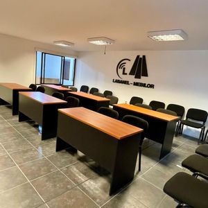Oficina En Alquiler Ubicado En La Blanqueada