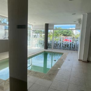 Apartamento En Alquiler De 1 Dormitorio C/ Cochera En Playa Mansa