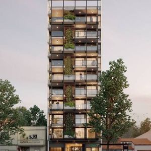 Venta De Local Comercial En Centenario En El Barrio De La Blanqueada.