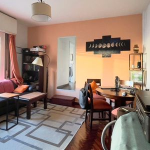 Apartamento En Venta De 2 Dormitorios Y Terraza De 55m2 En Centro