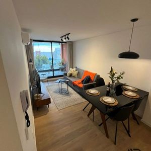 Apartamento De 2 Dormitorios, Con Terraza Y Vista Al Mar En Barrio Sur