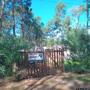 Casa En Venta De 2 Dormitorios En Jaureguiberry