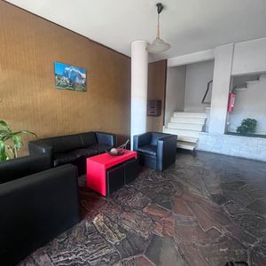 Apartamento En Venta C/ Cochera En Aguada
