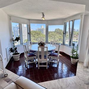 Apartamento En Venta C/ Cochera En Roosevelt