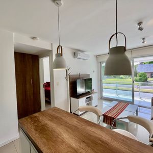 Apartamento En Venta C/ Cochera En Playa Mansa