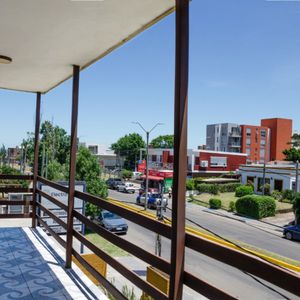 Casa En Venta C/ Cochera En Playa Mansa