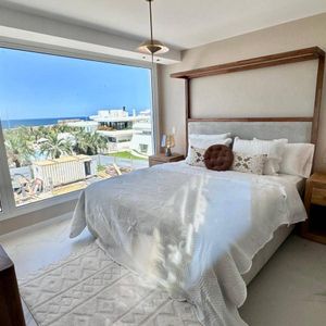 Apartamento En Venta C/ Cochera En Playa Mansa