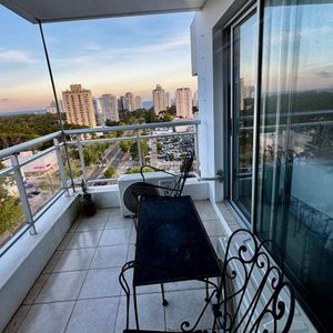 Apartamento En Venta C/ Cochera En Cantegril