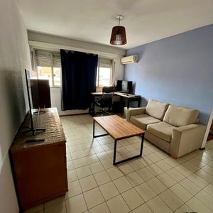 Venta De Apartamento En Cordón Piso 4 Al Frente 1 Dormitorio Cocina Definida