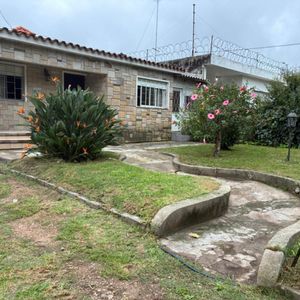 Casa En Venta C/ Cochera En Bella Italia