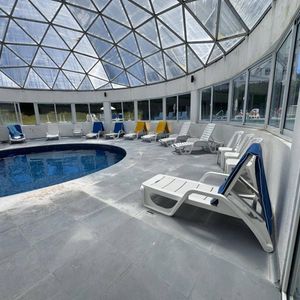 Apartamento En Venta C/ Cochera En Playa Mansa