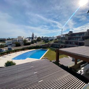 Apartamento En Venta C/ Cochera En La Barra