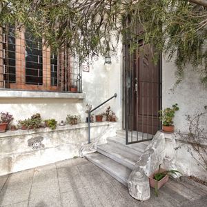 Casa En Venta C/ Cochera En Prado