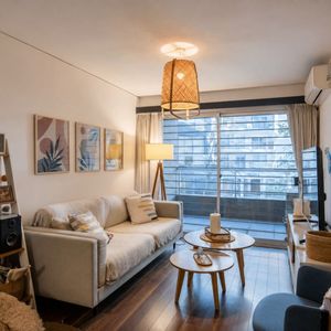 Apartamento En Venta C/ Cochera En Punta Carretas