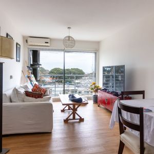 Apartamento En Venta C/ Cochera En Malvin