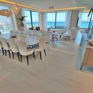 Apartamento En Venta C/ Cochera En Playa Mansa