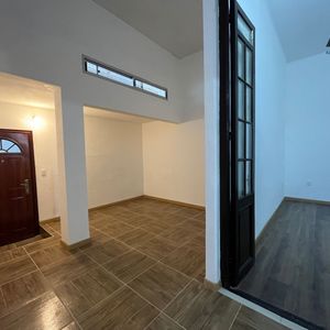 Apartamento En Alquiler En La Comercial