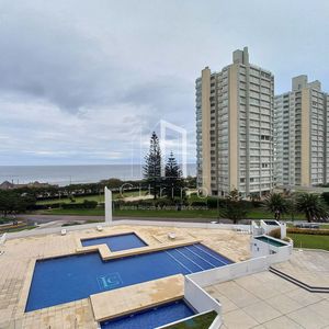 Departamento De 3 Dormitorios + Dependencia En Venta, Playa Mansa. Torre Jefferson,.