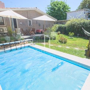 Casa En Alquiler De Temporada Con Piscina Climatizada Mansa