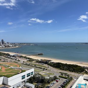 Apartamento En Alquiler Playa Mansa