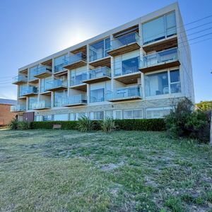 Apartamento Dos Dorm Frente Al Mar En Arachania Miralmar