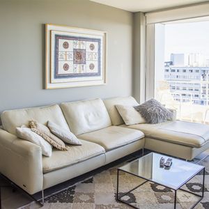 Apartamento En Venta De 2 Dormitorios En Av. Roosevelt, Punta Del Este