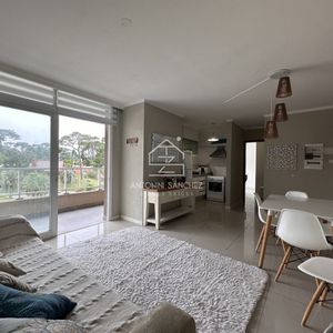 Vende Apartamento En Playa Mansa De 1 Dormitorio Con Parrillero, Punta Del Este