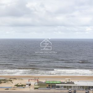 Increíble Apartamento Con Excelente Vista Al Mar. Torre Imperiale.