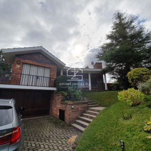 Casa En Venta De 3 Dormitorios,pinares, Punta Del Este