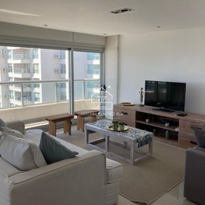 Venta  De Apartamento 4 Dormitorios Con Vista Al Mar