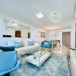 Apartamento Piso Alto Con Vista De 3 Dormitorios Y Parrillero En Playa Brava, Punta Del Este