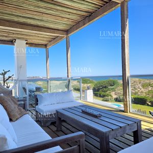 Alquiler Casa Para 10 Personas Punta Ballena, Punta Del Este.