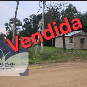 Vendido-terreno Bien Ubicado En Brío. Argentino Con Mejoras