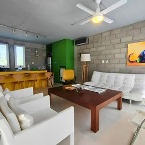 Apartamento En Venta – 1er Piso  Ubicación: Calle Acuña De Figueroa, A Metros De La Rambla Colonia Del Sacramento | Precio: U$s 95.000