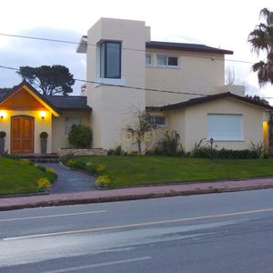 Gran Casa En Playa Mansa