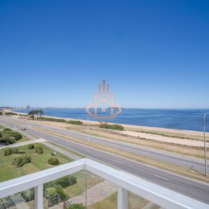 Venta Apartamento Penthouse 4 Dormitorios, Frente Al Mar