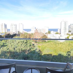 Un Dormitorio A Pasos De Playa Brava