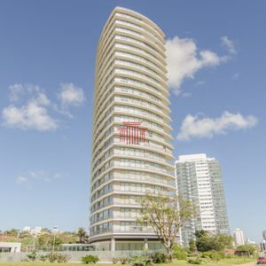 Apartamento En Punta Del Este, En Venta Y Alquiler