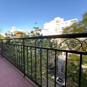 Venta Apartamento En Pocitos 4 Dormitorios!